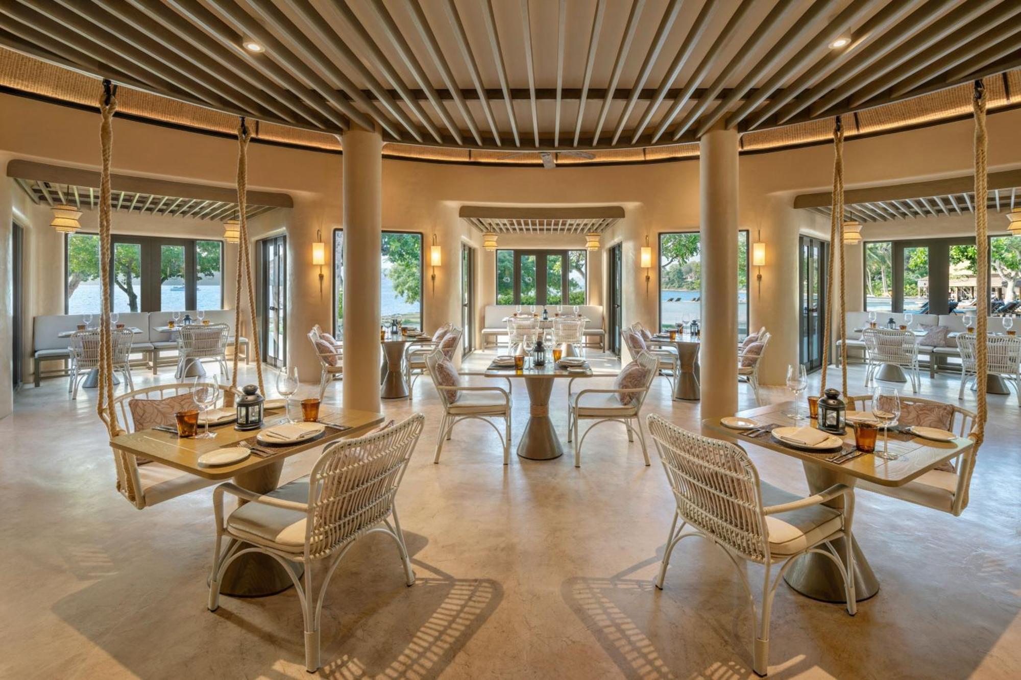 Resor The Naka Island, A Luxury Collection & Spa,