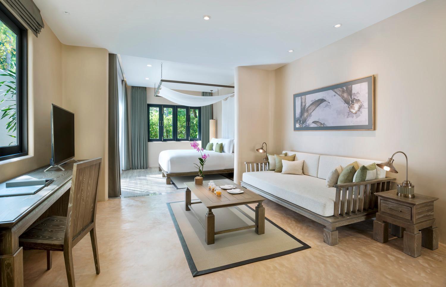 The Naka Island, A Luxury Collection & Spa, Resor 5*